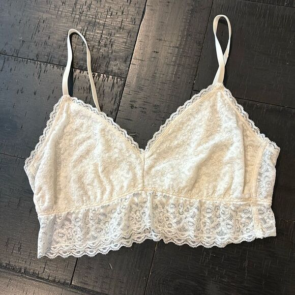 Love by Gap Lace Lined Cream Bralette Medium - Picture 1 of 6